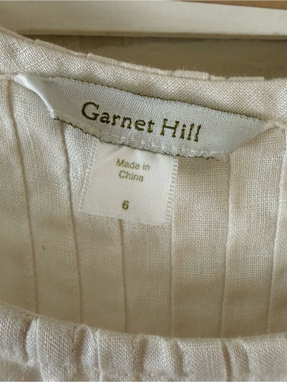 Garnet Hill cream linen dress - Picture 2 of 6